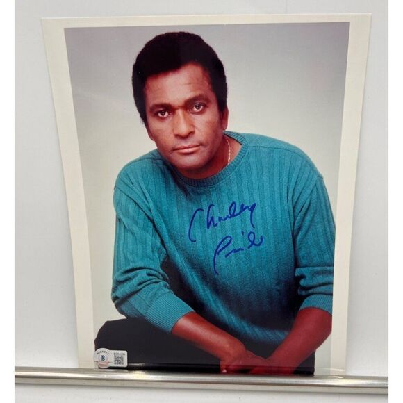 Charley Pride Signed Autographed Photo With Beckett COA Country Music - Picture 3 of 5